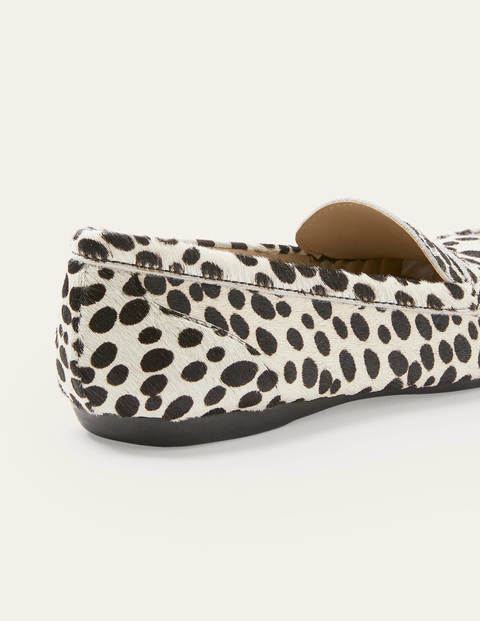 Melanie Moccasins - Black/White Cheetah Melanie Moccasins - Black/White Cheetah