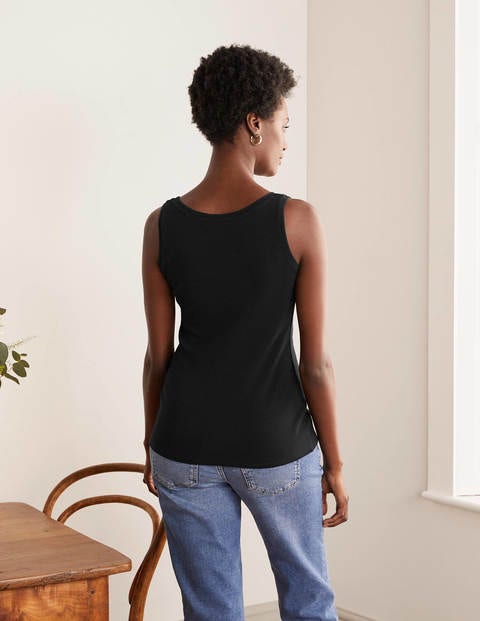 Essential Vest - Black Essential Vest - Black