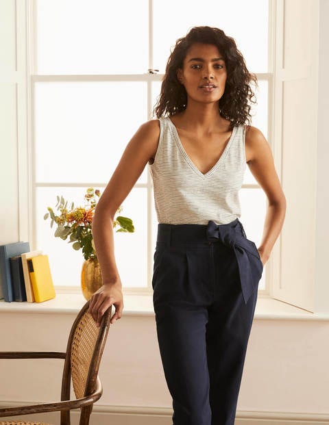 The Cotton Vest - Ivory/Navy The Cotton Vest - Ivory/Navy