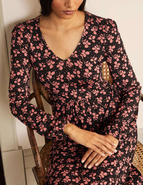 Black Clover Print Hattie Jersey Dress - Black, Clover Petal Black Clover Print Hattie Jersey Dress - Black, Clover Petal