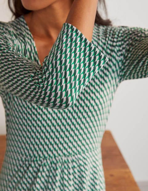 Robe Hattie en jersey - Vert printemps, motif Arrow Drop Robe Hattie en jersey - Vert printemps, motif Arrow Drop