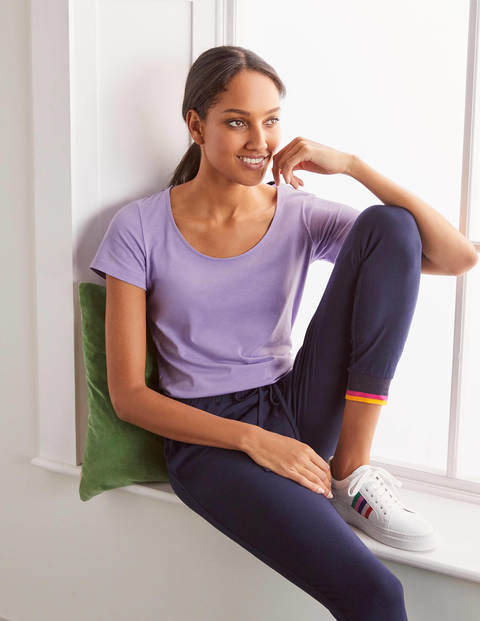 Superweiches T-shirt mit Rundhalsausschnitt - Kühles Violett Superweiches T-shirt mit Rundhalsausschnitt - Kühles Violett