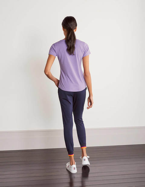 Superweiches T-shirt mit Rundhalsausschnitt - Kühles Violett Superweiches T-shirt mit Rundhalsausschnitt - Kühles Violett