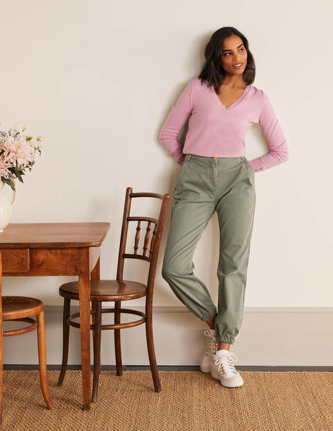 Eldon Cotton V-neck Jumper - Soft Peony Eldon Cotton V-neck Jumper - Soft Peony