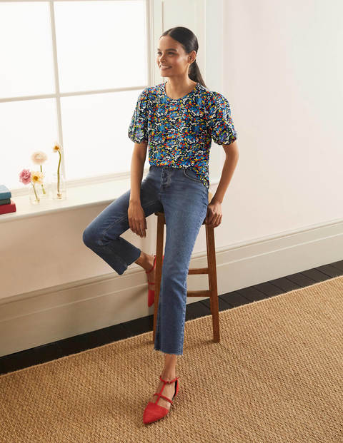 Hazel Oberteil mit Puffärmeln - Navy, Filigranes Blumenmuster Hazel Oberteil mit Puffärmeln - Navy, Filigranes Blumenmuster