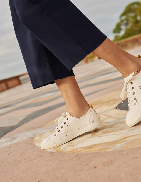 Freya Low Top Trainers - Ecru Toucan Freya Low Top Trainers - Ecru Toucan
