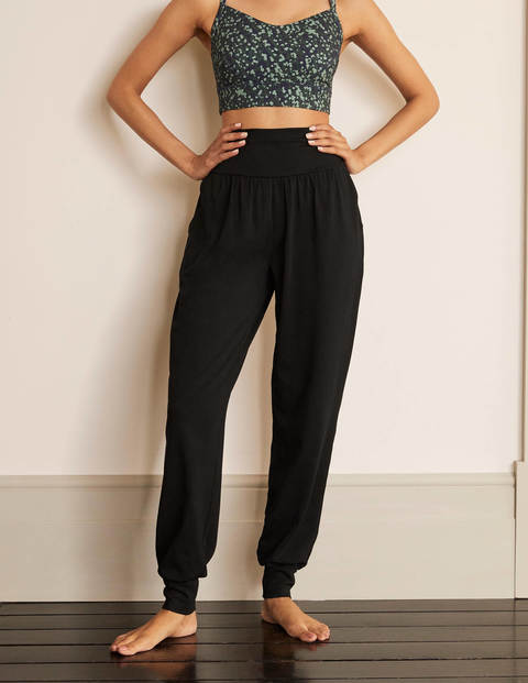 Hareem Jersey Joggers - Black Hareem Jersey Joggers - Black