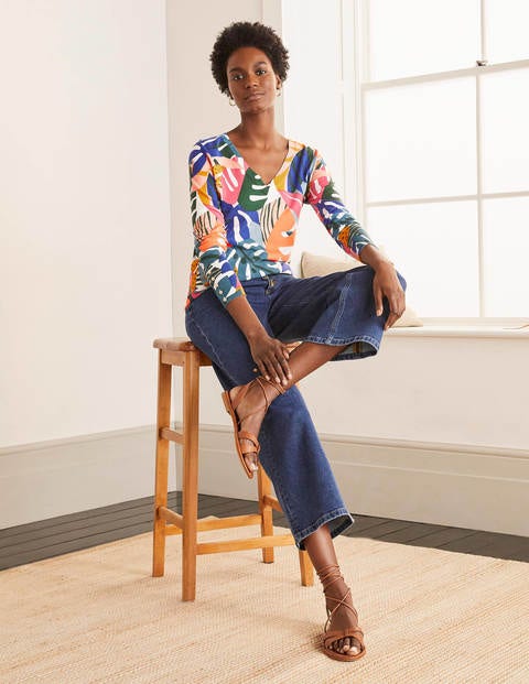 Eldon V-neck Sweater - Ivory, Leafy Tropics Eldon V-neck Sweater - Ivory, Leafy Tropics