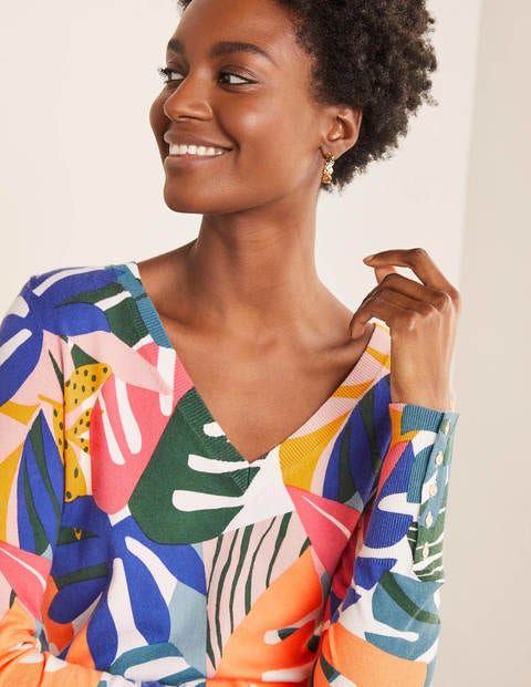 Eldon V-neck Sweater - Ivory, Leafy Tropics Eldon V-neck Sweater - Ivory, Leafy Tropics