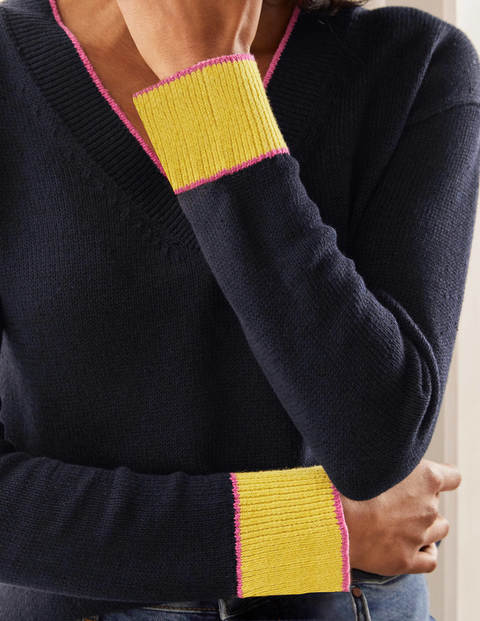 Bamburgh Relaxed Sweater - Navy Bamburgh Relaxed Sweater - Navy