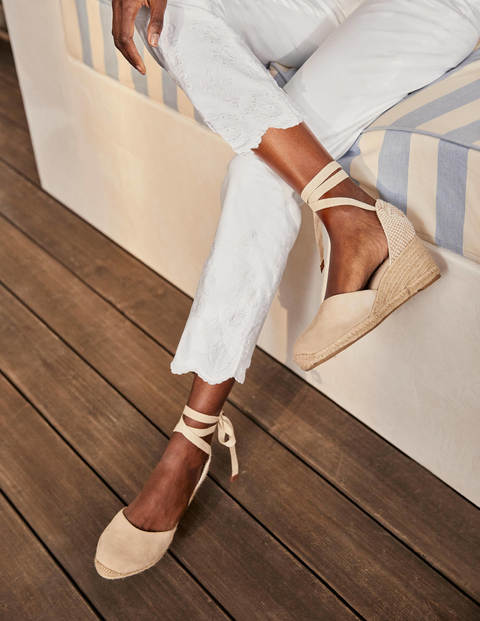 Slim Straight Ankle Skimmers - White Embroidered Slim Straight Ankle Skimmers - White Embroidered