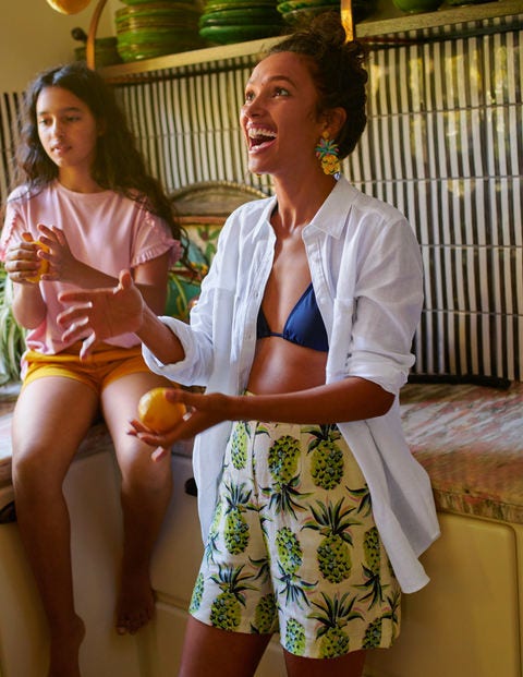 Georgina Linen Shorts - Ivory, Pineapple Paradise Georgina Linen Shorts - Ivory, Pineapple Paradise