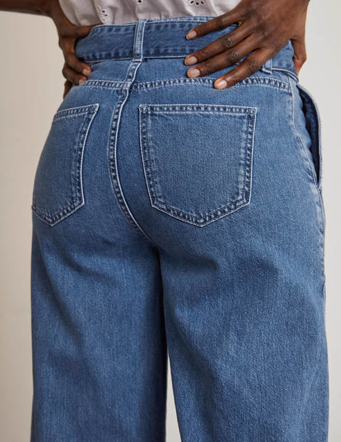 Belted Wide Leg Jeans - Light Vintage Belted Wide Leg Jeans - Light Vintage