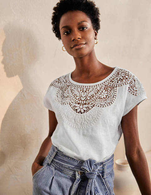 Top Fleur brodé en lin - Blanc Top Fleur brodé en lin - Blanc