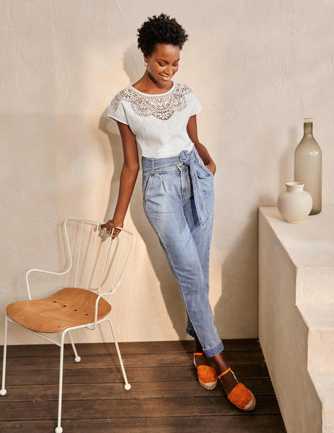 Top Fleur brodé en lin - Blanc Top Fleur brodé en lin - Blanc