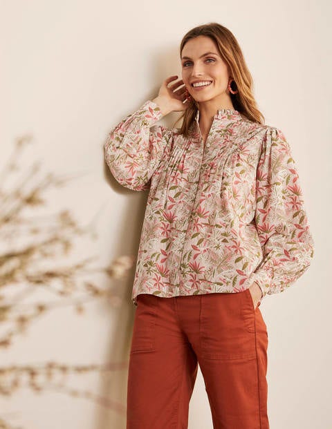 Miranda Blouse - Milkshake, Tropical Palm Miranda Blouse - Milkshake, Tropical Palm