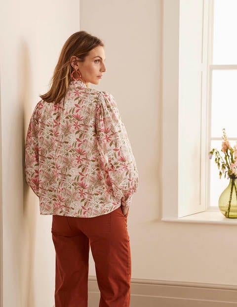 Miranda Blouse - Milkshake, Tropical Palm Miranda Blouse - Milkshake, Tropical Palm