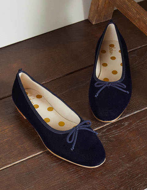 High Cut Ballerinas - Navy Velvet High Cut Ballerinas - Navy Velvet