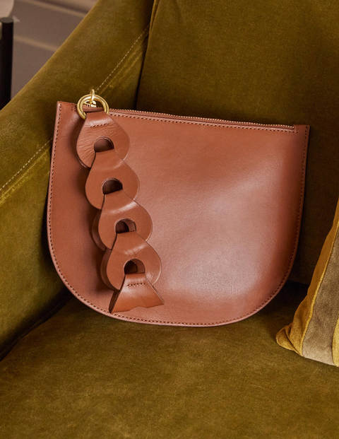 Clutch mit Gliederdetail - Hellbraun Clutch mit Gliederdetail - Hellbraun