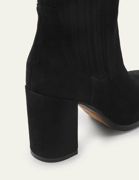 Stiefeletten mit Blockabsatz - Schwarz, Veloursleder Stiefeletten mit Blockabsatz - Schwarz, Veloursleder