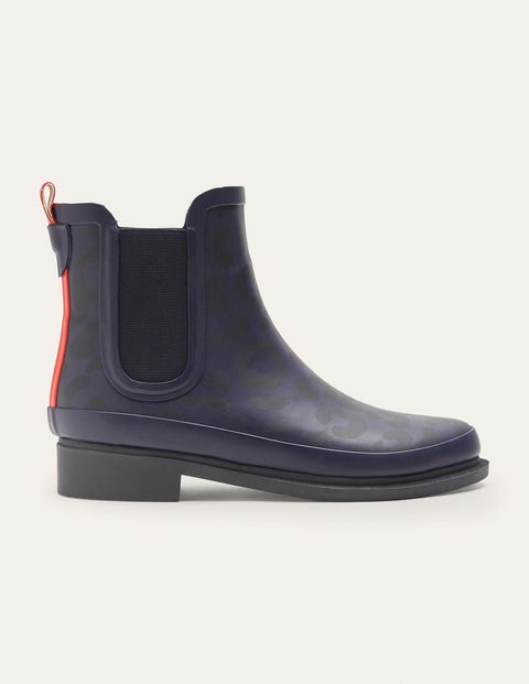 chelsea style wellington boots