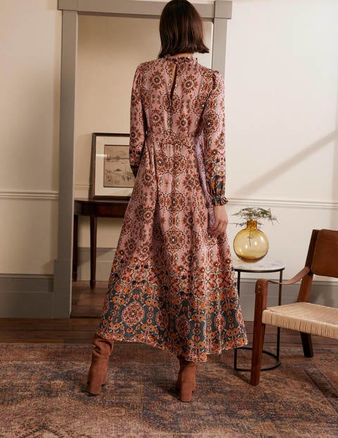 Robe Mariam - Vieux rose, tapisserie complexe Robe Mariam - Vieux rose, tapisserie complexe