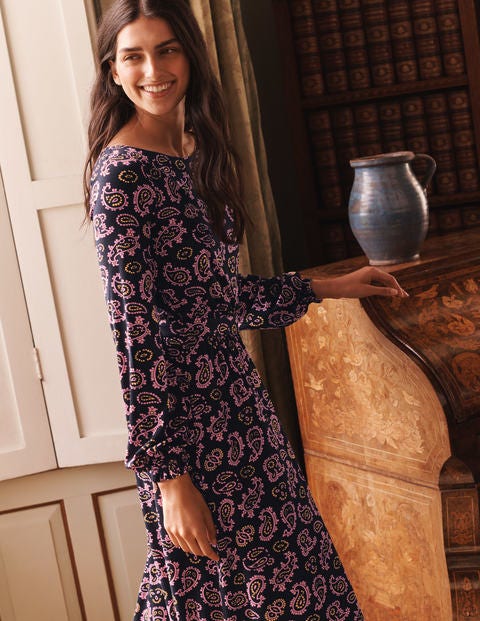 Evelyn Jersey-Midikleid - Azalee, Aufwändiges Paisleymuster Evelyn Jersey-Midikleid - Azalee, Aufwändiges Paisleymuster