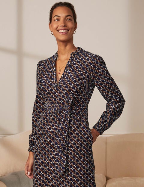 Esmeralda Kleid mit Taillengürtel - Navy, Geometrisches Gliedermuster Esmeralda Kleid mit Taillengürtel - Navy, Geometrisches Gliedermuster
