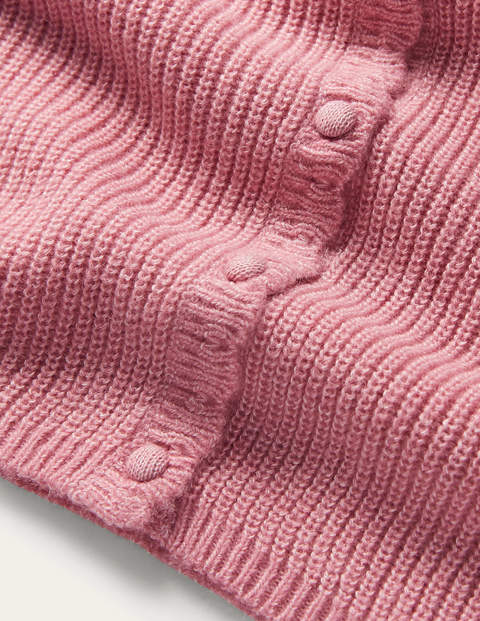 Ella Flauschiger Cardigan mit Muschelsaum - Kirschblütenrosa Ella Flauschiger Cardigan mit Muschelsaum - Kirschblütenrosa