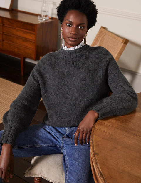 crosia sweater