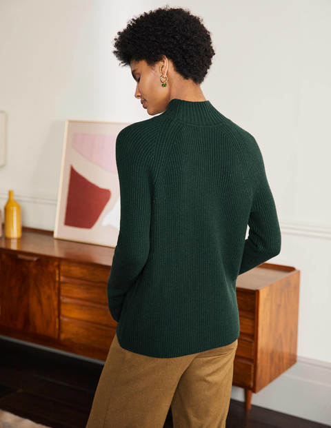 Mia Gerippter Pullover mit hohem Kragen - Mitternachtsgrün Mia Gerippter Pullover mit hohem Kragen - Mitternachtsgrün
