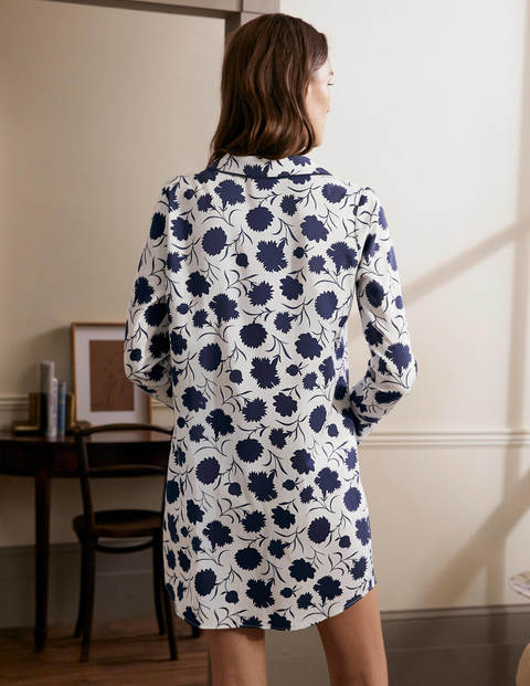 Chemise de nuit Janie - Ivoire, bourgeon feuillu Chemise de nuit Janie - Ivoire, bourgeon feuillu