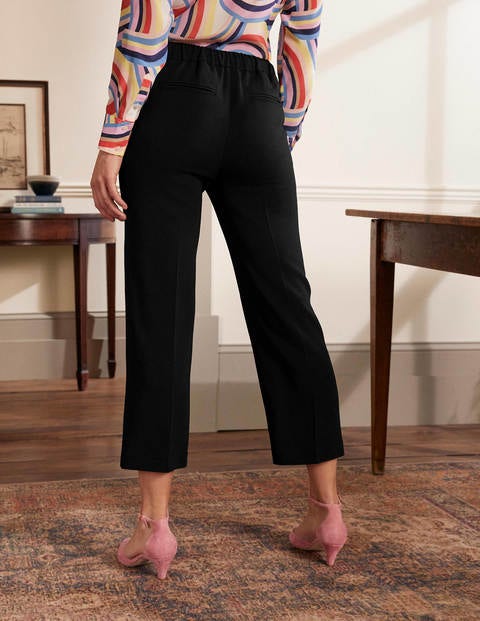 Albemarle Cropped Trousers - Black Albemarle Cropped Trousers - Black