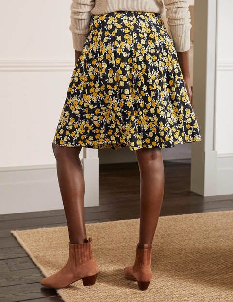 Victoria Pleated Skirt - Black, Abstract Sprig Victoria Pleated Skirt - Black, Abstract Sprig