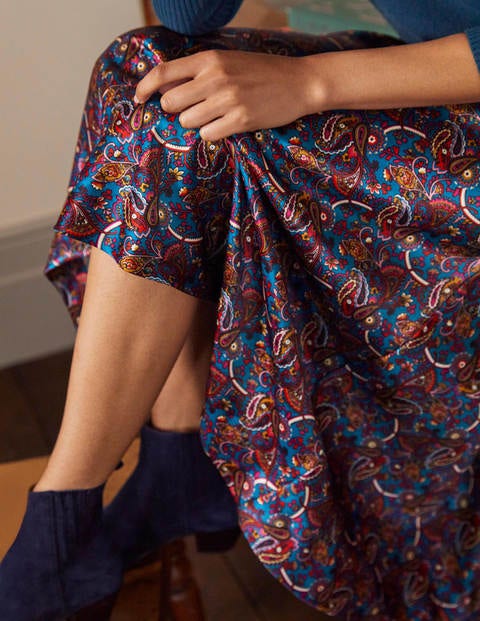 Seam Detail Midi Skirt - Winter Azure, Fantastical Seam Detail Midi Skirt - Winter Azure, Fantastical