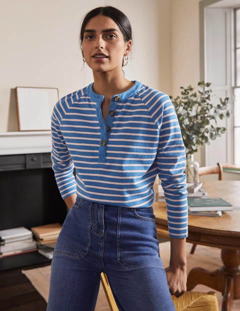 Gestreiftes Henley-Oberteil - Blau/Milchshake Gestreiftes Henley-Oberteil - Blau/Milchshake