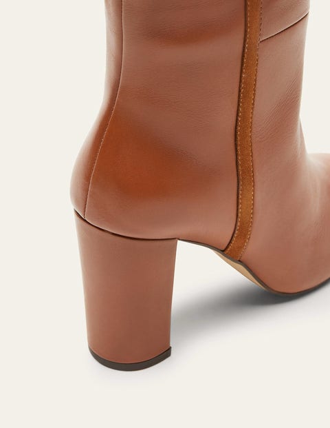 Bottes hauteur genou en cuir - Fauve Bottes hauteur genou en cuir - Fauve