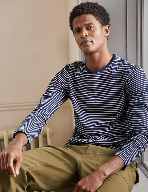 Classic Long-Sleeved T-shirt - Navy/Ivory Stripe Classic Long-Sleeved T-shirt - Navy/Ivory Stripe