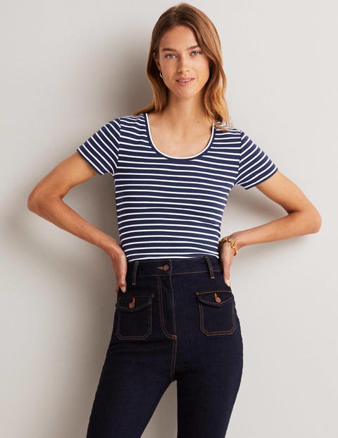 Essential Short Sleeve T-shirt - Navy / Ivory Stripe
