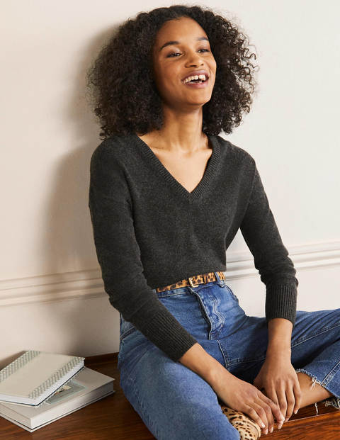 Cashmere V-neck Relax Sweater - Charcoal Melange Cashmere V-neck Relax Sweater - Charcoal Melange