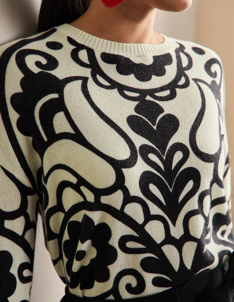 Margot Cashmere Sweater - Ivory, Floral Heart