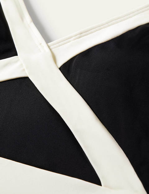 Maillot de bain dos-nu Kefalonia - Colourblock noir Maillot de bain dos-nu Kefalonia - Colourblock noir