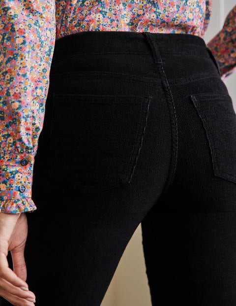 Schmale Cord-Jeans mit geradem Bein - Schwarz