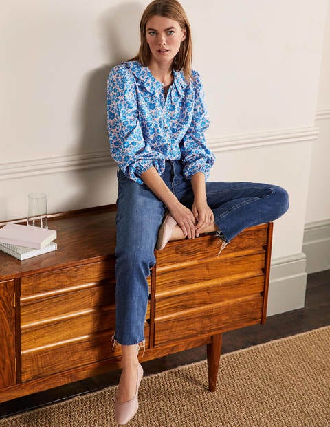 Bluse mit plissiertem Kragen - Marokkoblau, Elegantes Blumenmuster Bluse mit plissiertem Kragen - Marokkoblau, Elegantes Blumenmuster