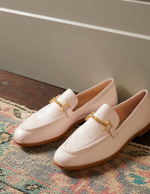 Snaffle Detail Leather Loafers - Ecru