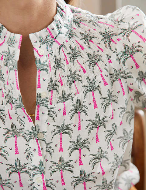 Chemise col montant à smocks - Ivoire, motif Paradise Palm