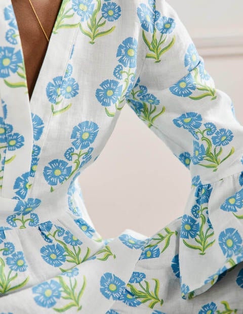 Robe décontractée en lin à volants - Motif floral xylographique bleu Bahamas
