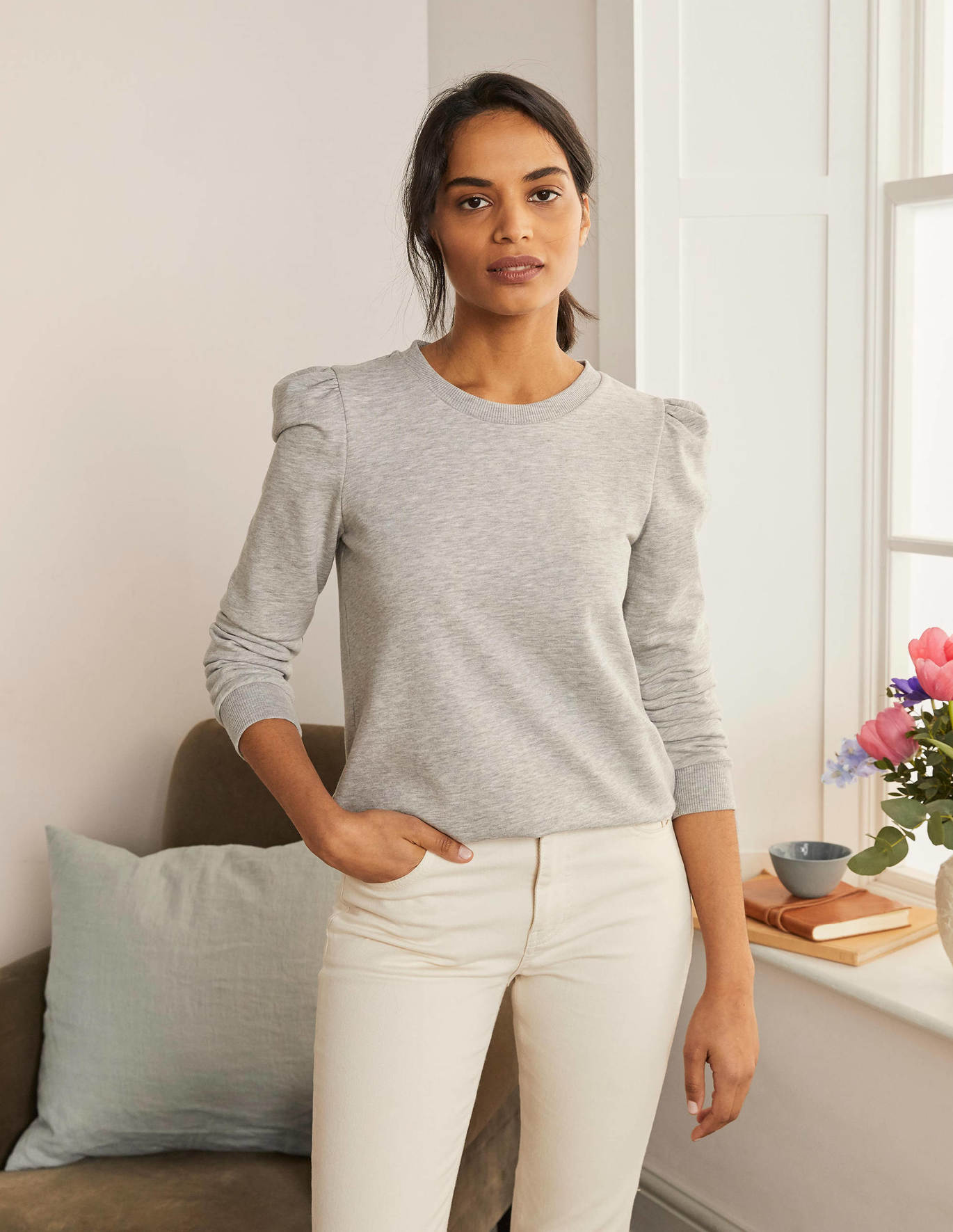 grey puff sleeve sweatshirt