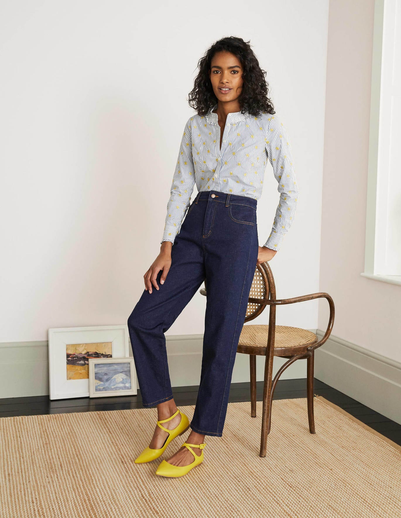 barrel fit jeans