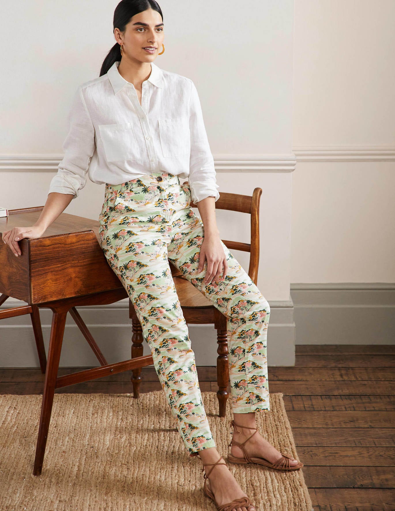 Boden Classic Chino Pants - Ivory/Green Paradise Bay